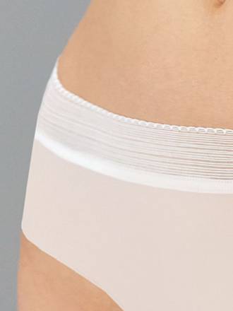 Трусики-слип со средней линией талии Delight Trim Janira