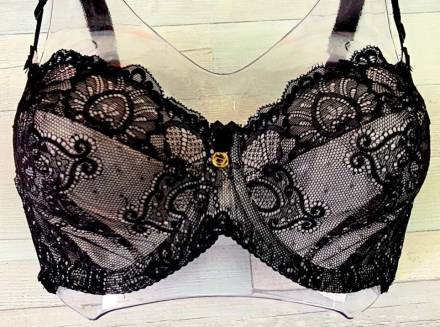 Бюстгальтер на косточках с кружевными мягкими чашками Akcent