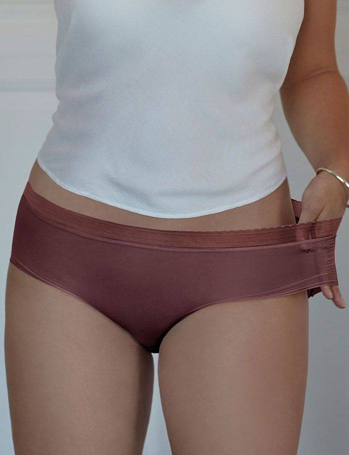 Эластичные трусики-слипы Braga Trim Flexie Adapt Janira
