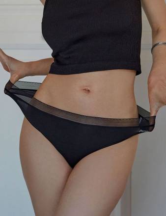 Эластичные трусики-бразилиана Brasilian Trim Flexie Adapt Janira