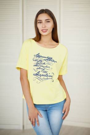 Женская футболка с буквенным принтом Trikozza